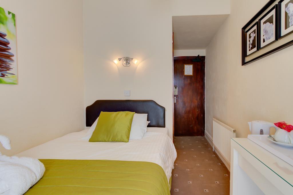 Hotel The Strathdon Blackpool Esterno foto